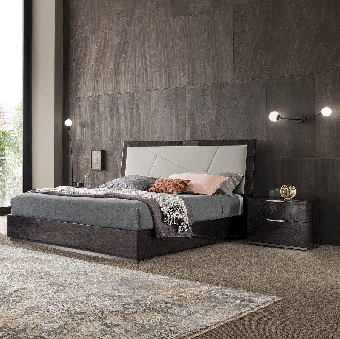 Riviera Queen Bed
