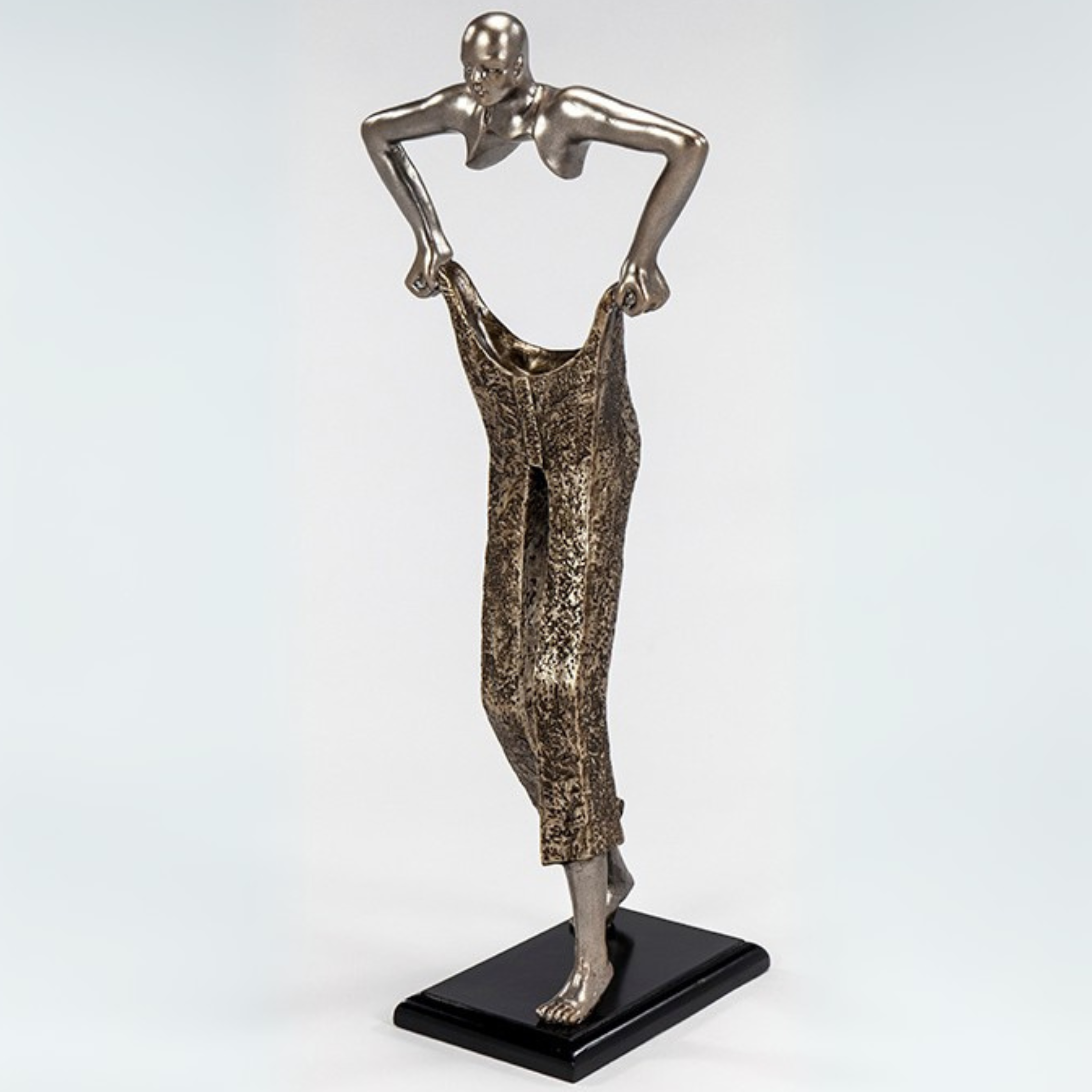 Hollow Table Sculpture 4412-PF1