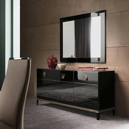 Mont Noir Dining Set