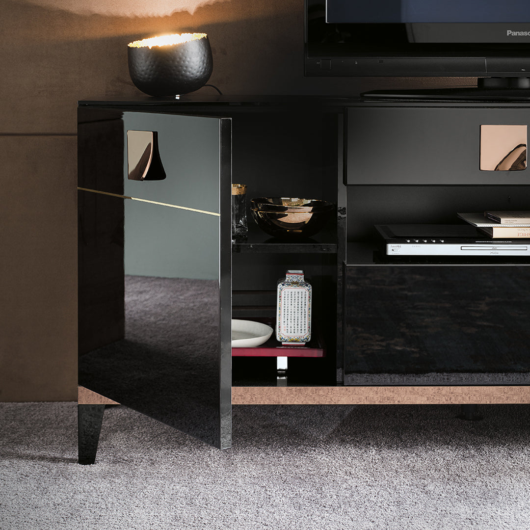 Mont Noir Entertainment Center